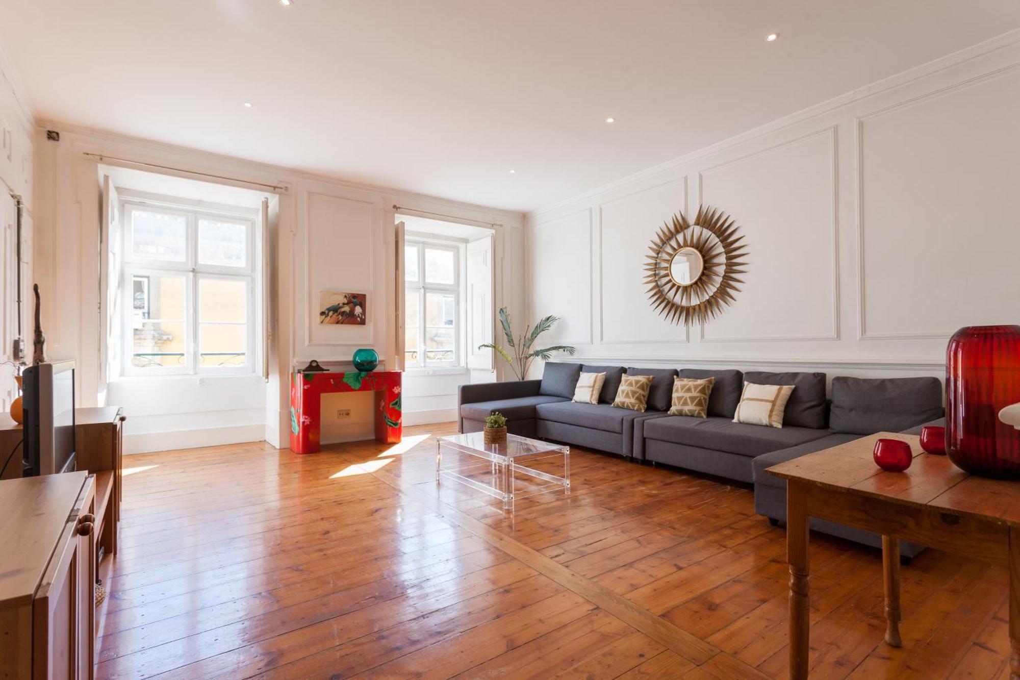 Tejo Vintage Three-Bedroom Apartment - By Lu Holidays Lisboa Exteriör bild