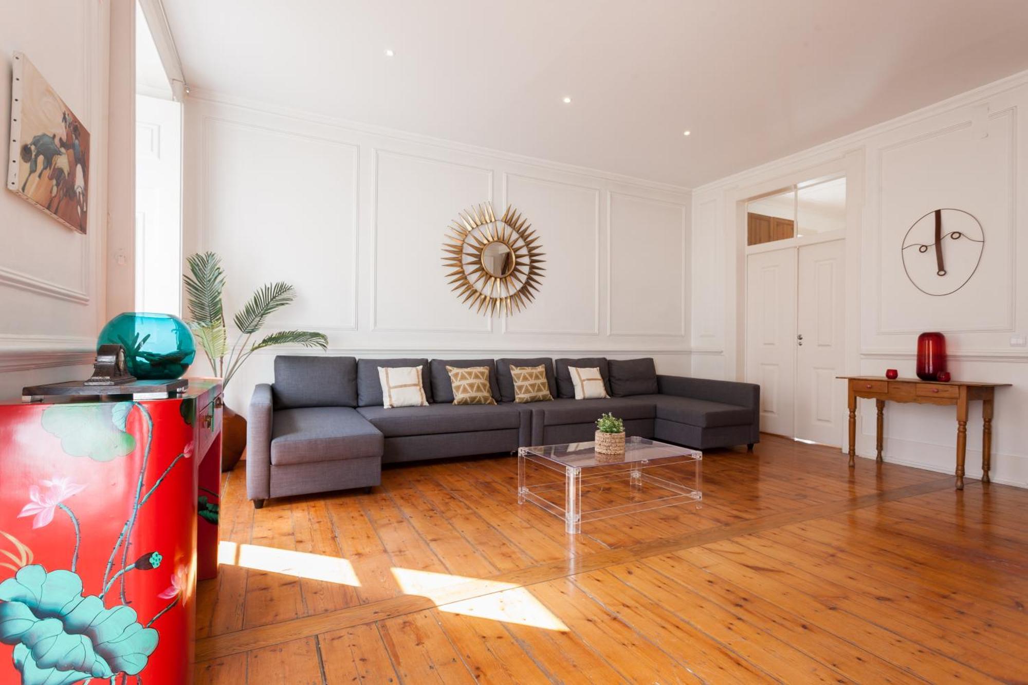 Tejo Vintage Three-Bedroom Apartment - By Lu Holidays Lisboa Exteriör bild